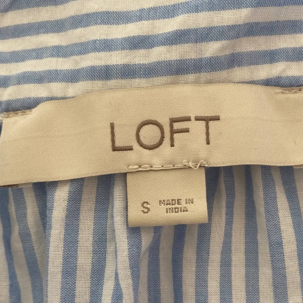 LOFT Blue White Stripe Eyelet Embroidered Square Neck Puff Sleeve Cotton Top S
